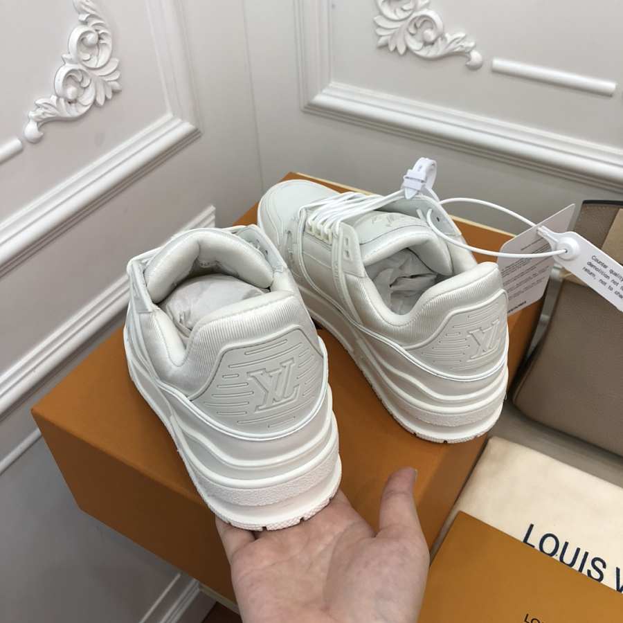 Louis Vuitton 1AC29K LV Trainer Sneaker , White, 37.5