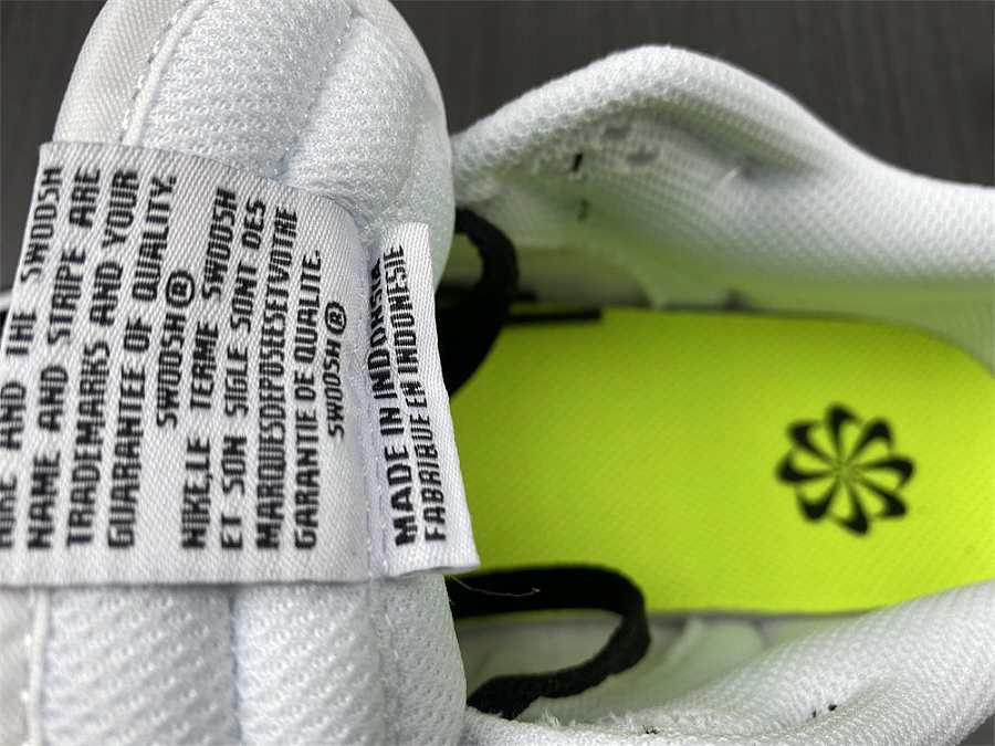 Adidas Yeezy boost 350 V2 Supreme White - LULULIFE