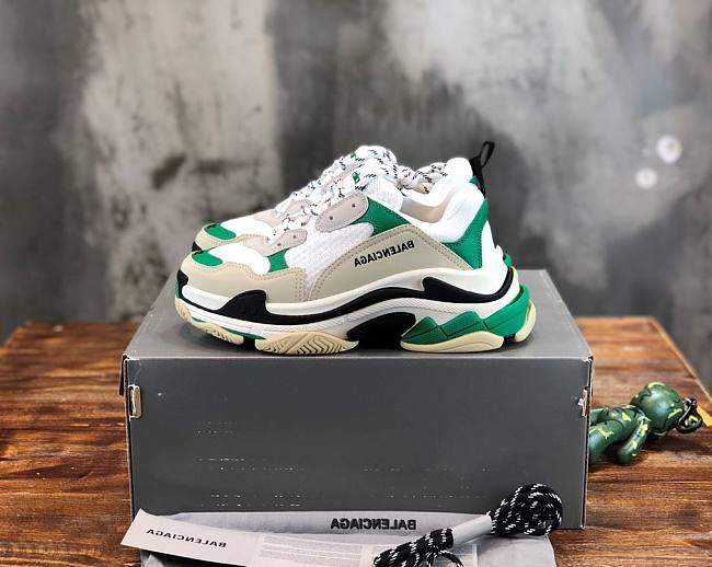 balenciaga triple s white green