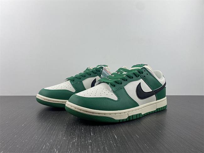 nike dunk low se lottery mens pack
